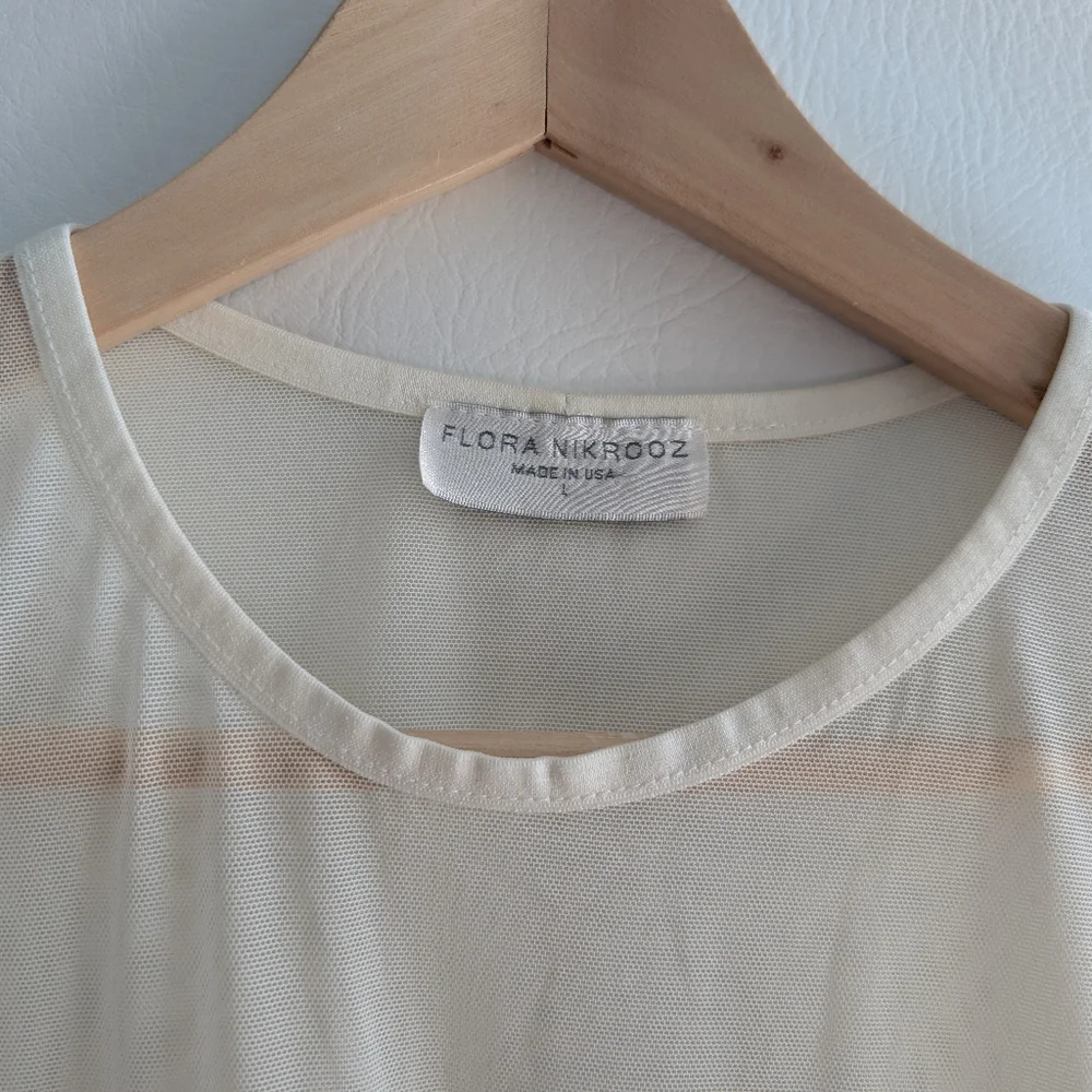 Flora Nikrooz Cream Lace Stretch Top Sheer Long Sleeves - L